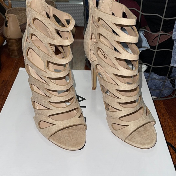 Aldo Shoes - Aldo cut out heels